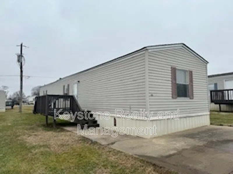 714 Trevor Ln