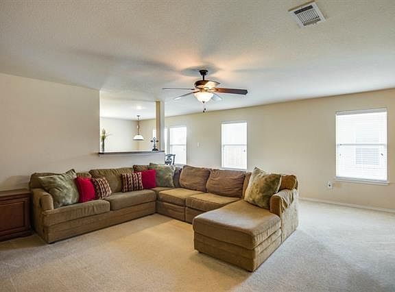 4th image of 2508 Navasota Dr
