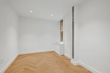 Rented by Akelius Real Estate Management
