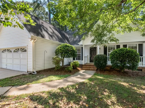 103 Loden Ct, Simpsonville, SC 29681