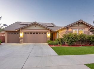 6322 W Oriole Ave, Visalia, CA 93291