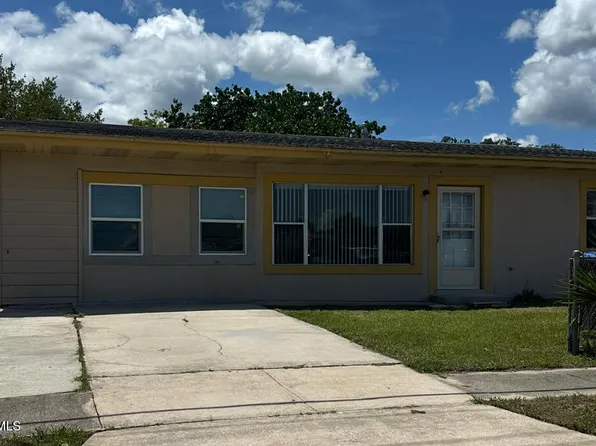903 Pine St, Titusville, FL 32796