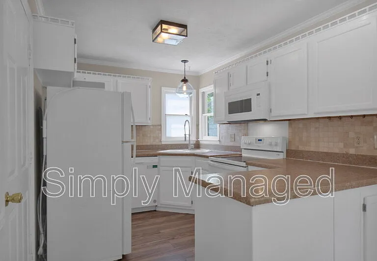 6764 Saint Julian Way — Photo 10