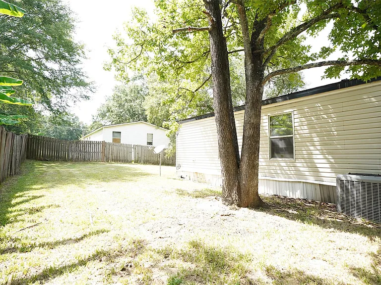 9533 Cypress Dr — Photo 13