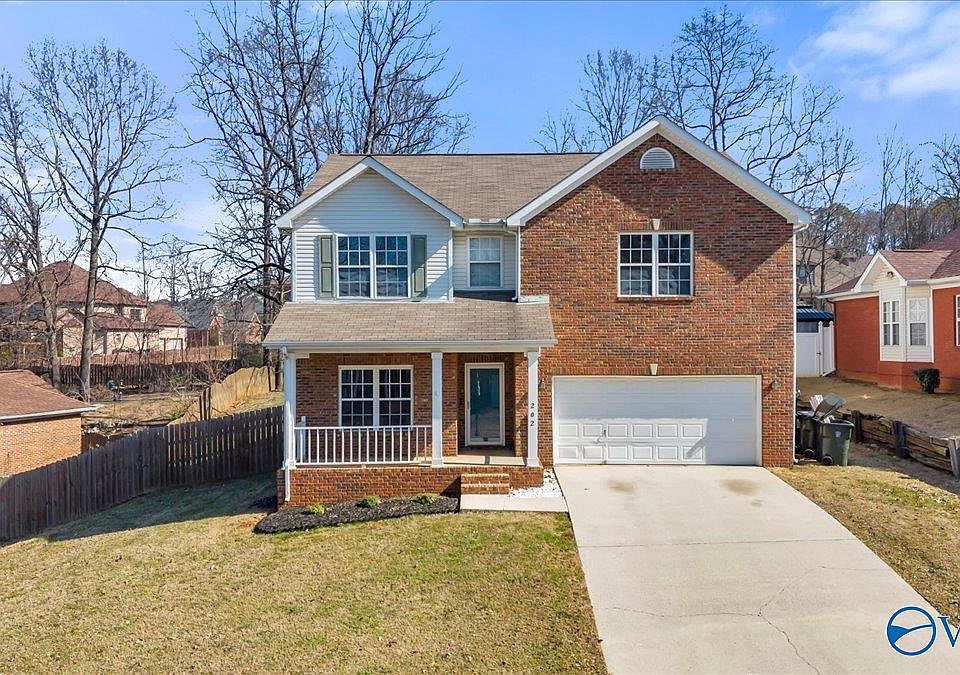 1st image of 202 Bridgeway Cir