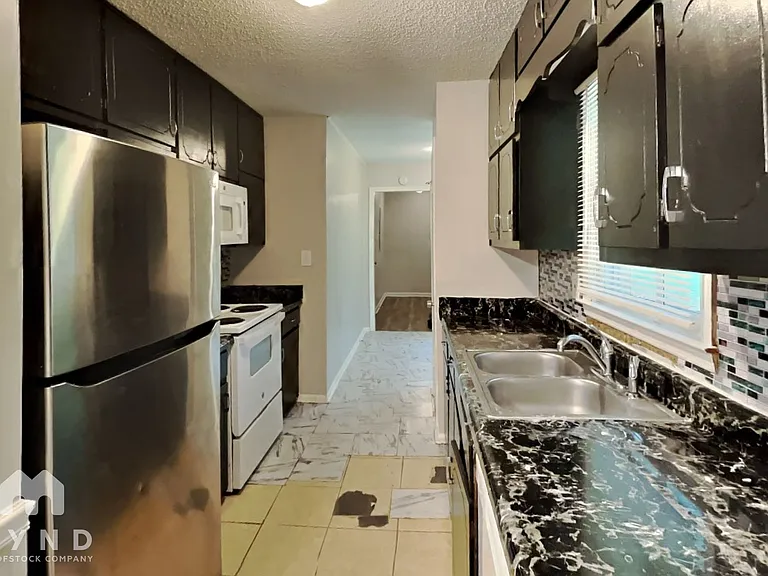121 Chip Pl — Photo 6