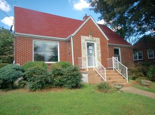 1125 Pearl St, Salem, VA 24153