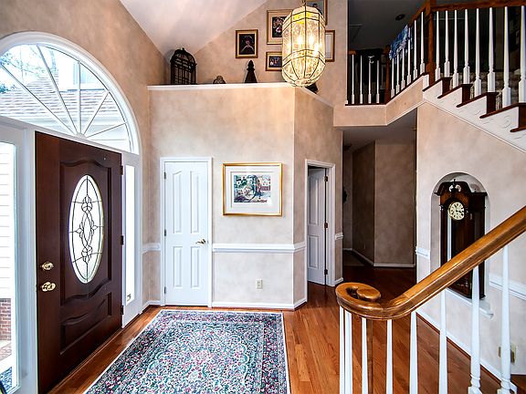 2nd image of 10407 Breamore Dr