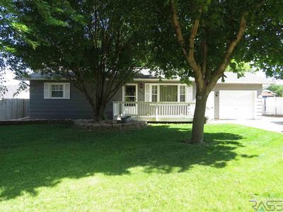 608 W 2nd St, Worthing, SD, 57077