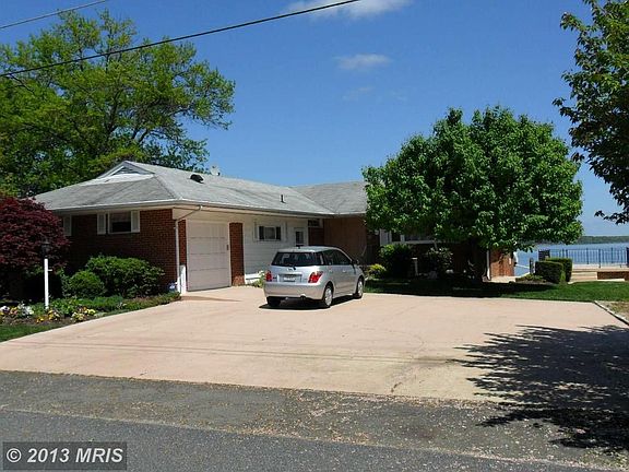 4th image of 14719 Bayview Dr