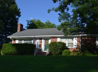 98 Summar Ave, Jackson, TN 38301