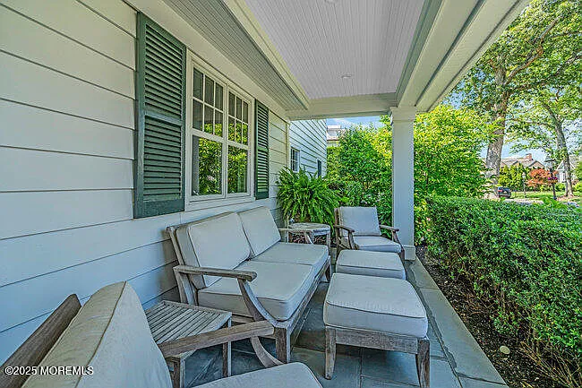 12 Red Oak Dr — Photo 9