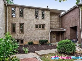 2 Guy Ct, Rockville, MD 20850