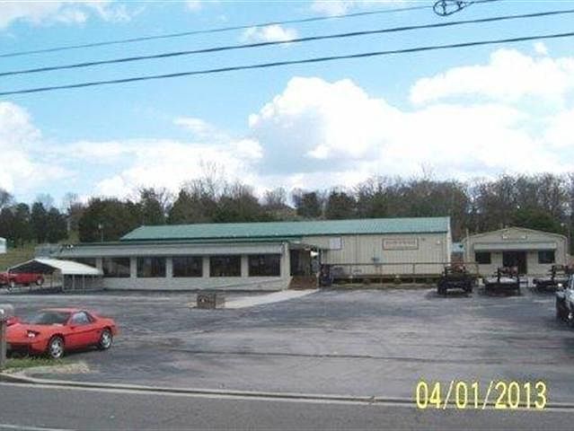 1st image of 3999 Highway 411