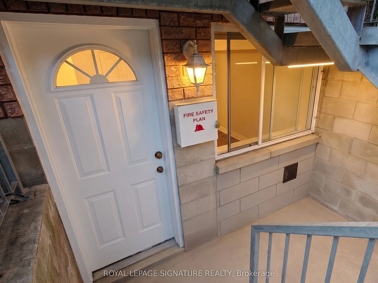 1 bed, $1,899 — Photo 2