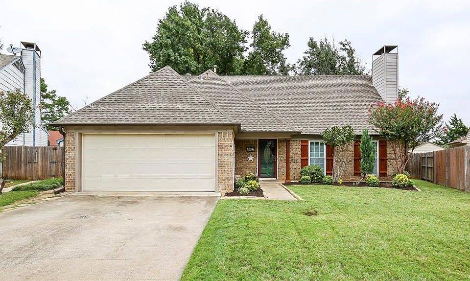 1st image of 3922 Spring Meadow Ln