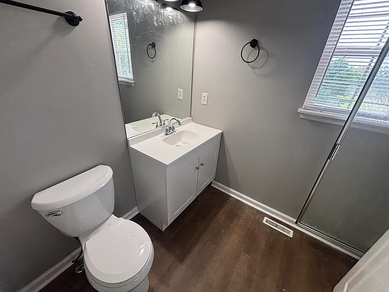 2744 Hayden Park Ln — Photo 6