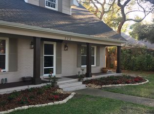 223 Pinetree Dr, Gulf Breeze, FL 32561