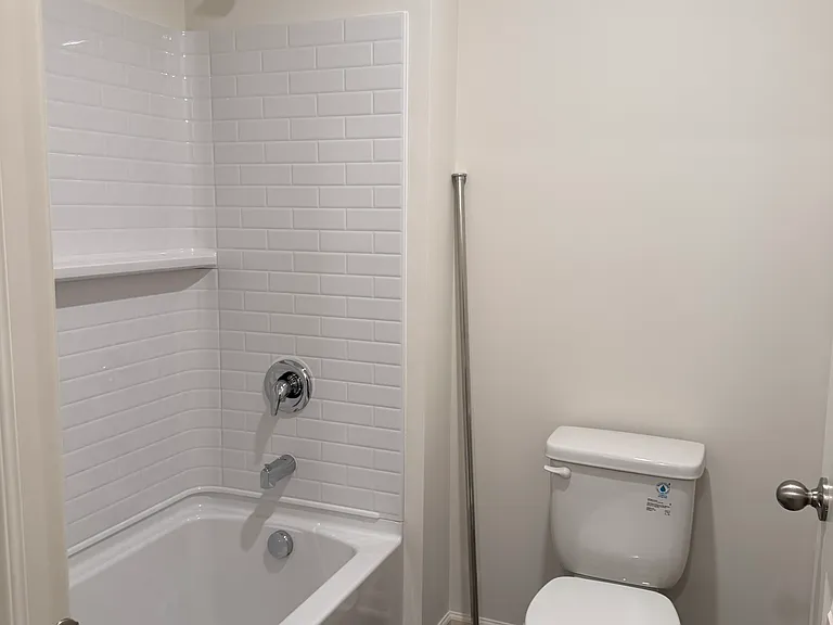 13520 S Carmel Blvd — Photo 11