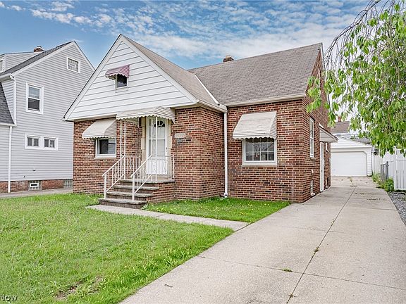 2nd image of 10800 Vernon Ave