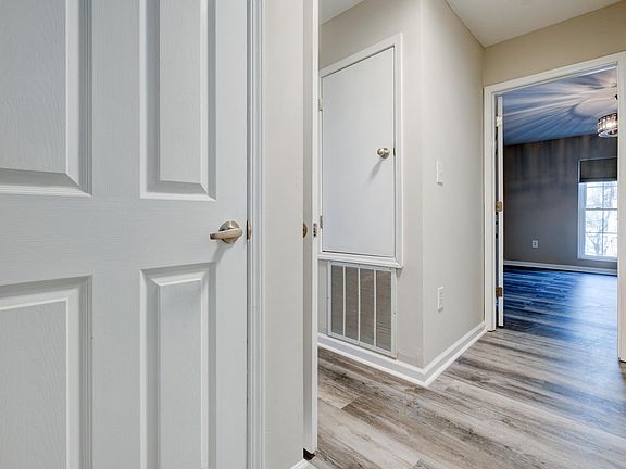 3rd image of 2107 Pine Heights Dr NE #2701