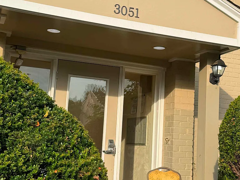 3051 Patrick Henry Dr #201 — Photo 2