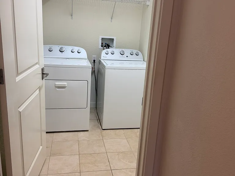 4463 Hyde Cmn #106 — Photo 14