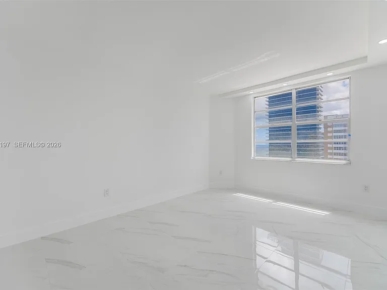 1950 S Ocean Dr #19A — Photo 14