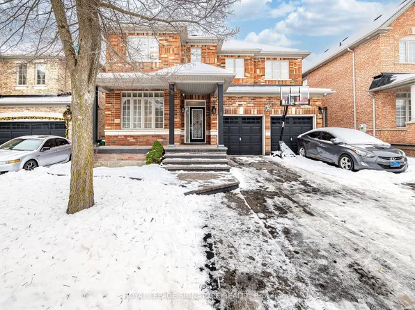27 Permafrost Dr, Brampton, ON L6R 3M4