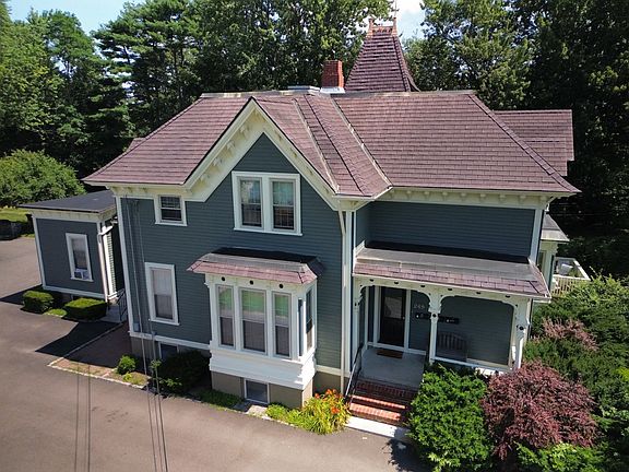 4th image of 249 County Street U #4