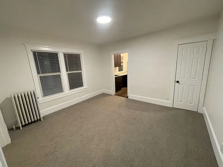 776 N 300 W #4 — Photo 6