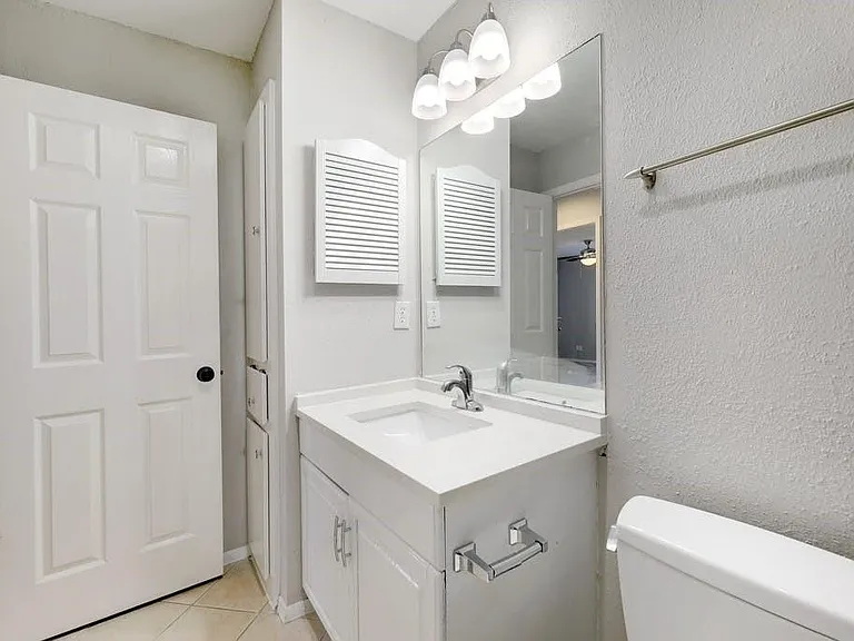 1214 Doonesbury Dr — Photo 22