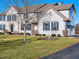 704 Goodman Ct, Barrington, IL 60010