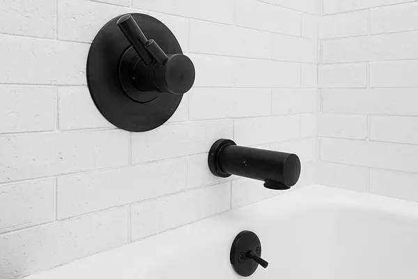 Rented by Corcoran | media 18