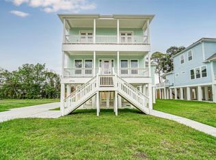2926 Seargent St, Seabrook, TX 77586