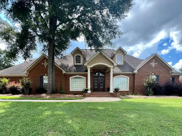 103 Emily Ct, Troy, AL 36079
