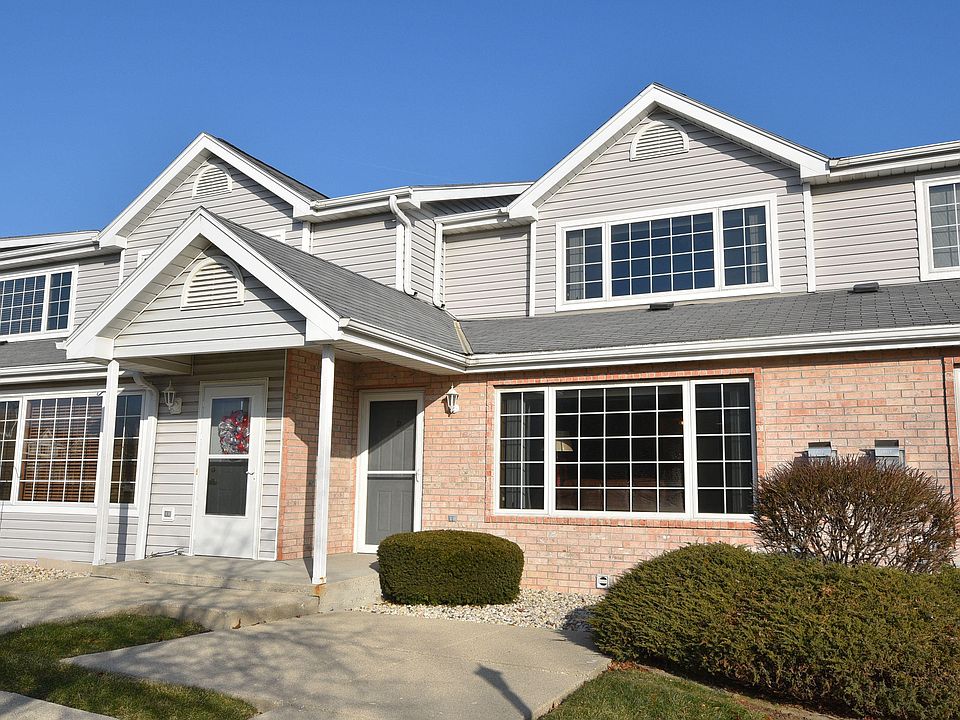 1st image of 10027 W Whitnall Edge Dr