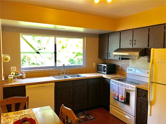 4th image of 8233 Vassar Cir