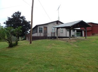 10070 Gillespie Run Rd, Petroleum, WV 26161