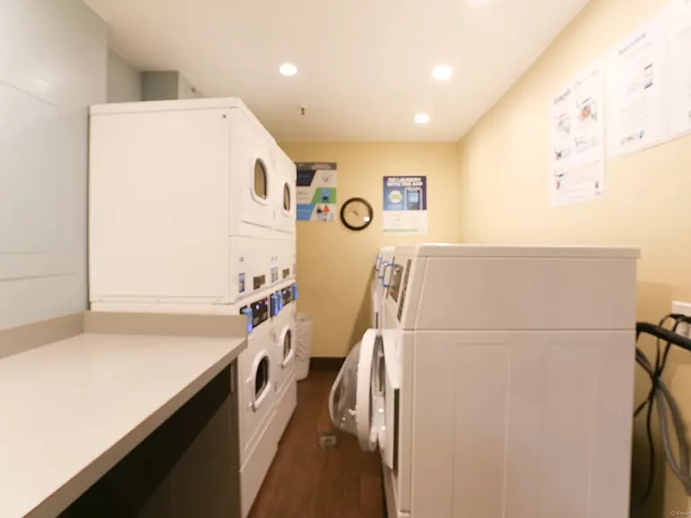 25 Grand St #161 — Photo 11