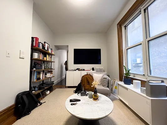 Rented by Denise Rosenblum, LREB | media 3