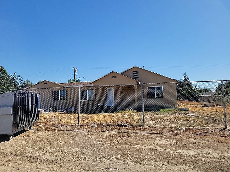 2nd image of 4753 W Hedges Ave
