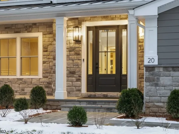 20 Afton Dr, Florham Park Boro, NJ 07932
