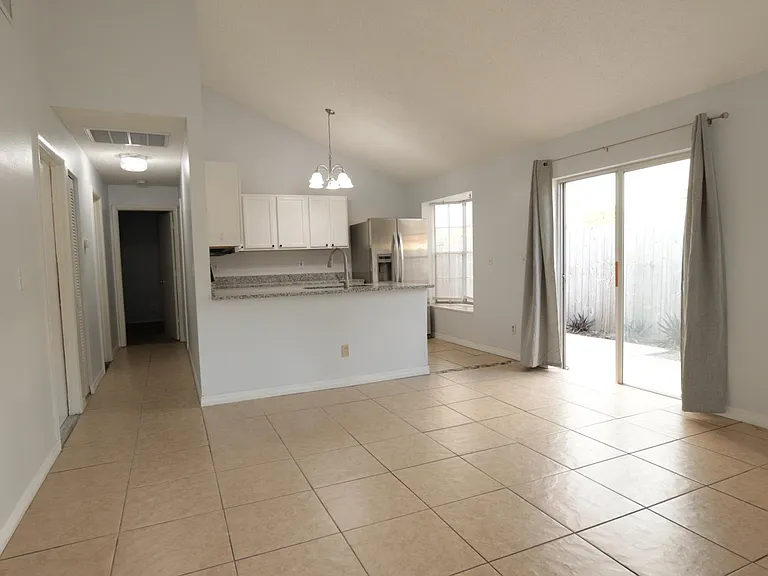 2687 Macklin Ct — Photo 3