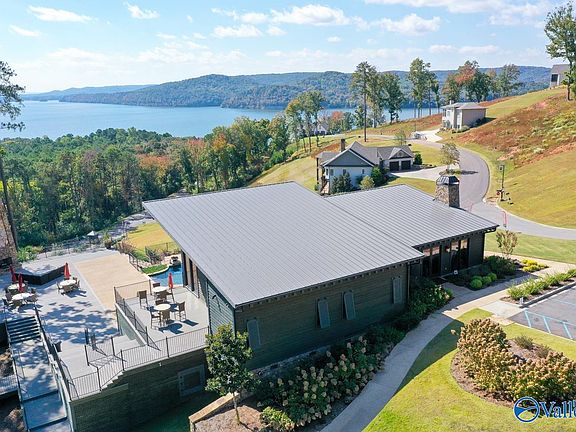 5th image of 112 Boathouse Dr