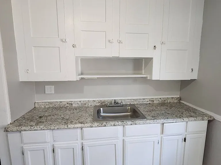 12514 Locke Ave — Photo 28