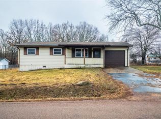 11180 Woodale Dr, Rolla, MO 65401
