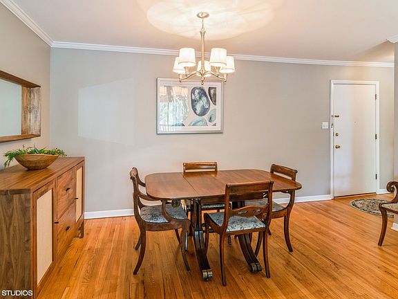 4th image of 81 S 6th Ave #206