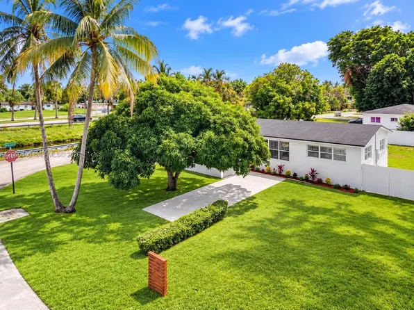 2200 NW 110th St, Miami, FL 33167
