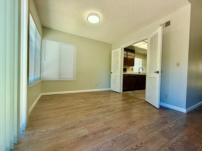 821 Saint Lucia Ct — Photo 6